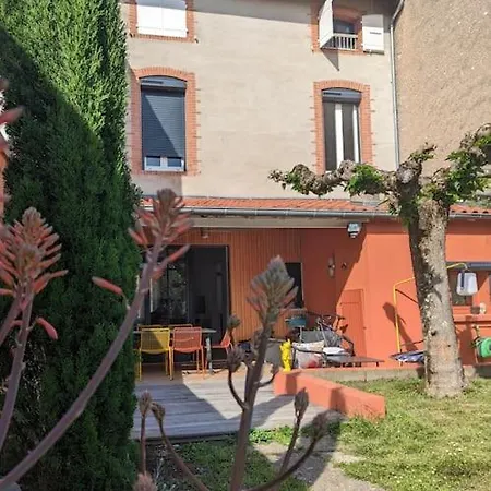 Maison Typique Albigeoise Renovee فيلة